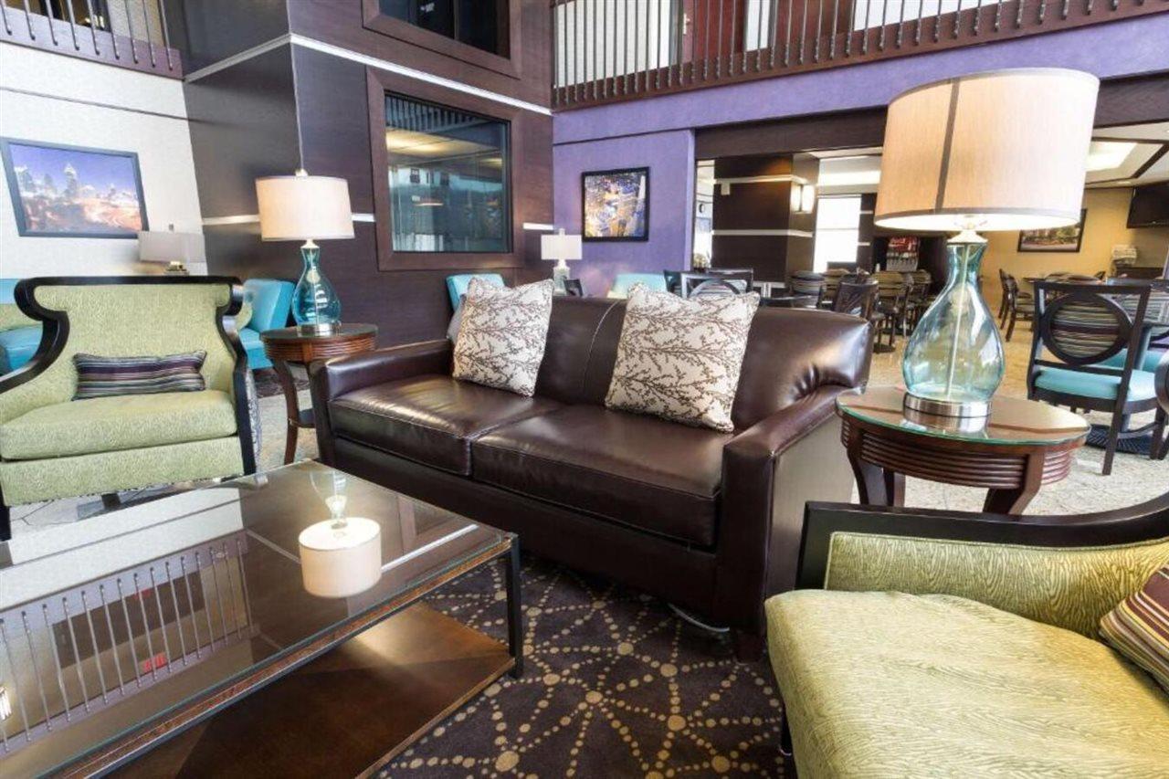 Drury Inn & Suites Atlanta Airport คอลเลจพาร์ค ภายนอก รูปภาพ