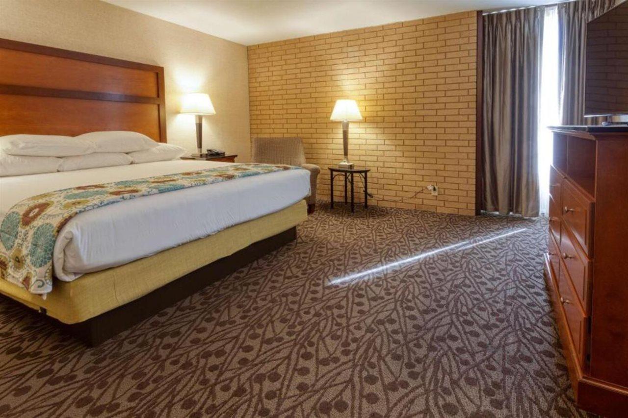 Drury Inn & Suites Atlanta Airport คอลเลจพาร์ค ภายนอก รูปภาพ