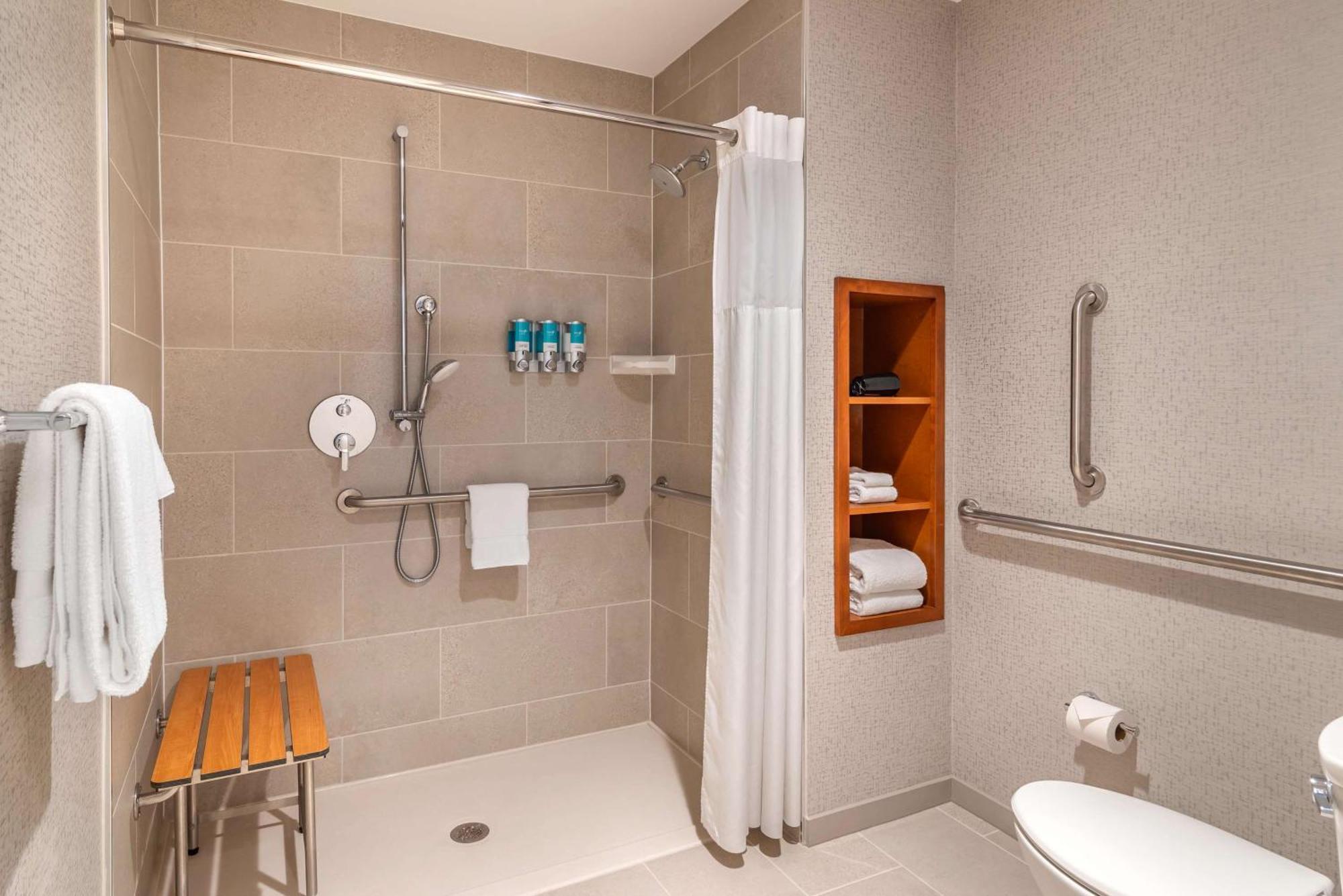 Drury Inn & Suites Atlanta Airport คอลเลจพาร์ค ภายนอก รูปภาพ